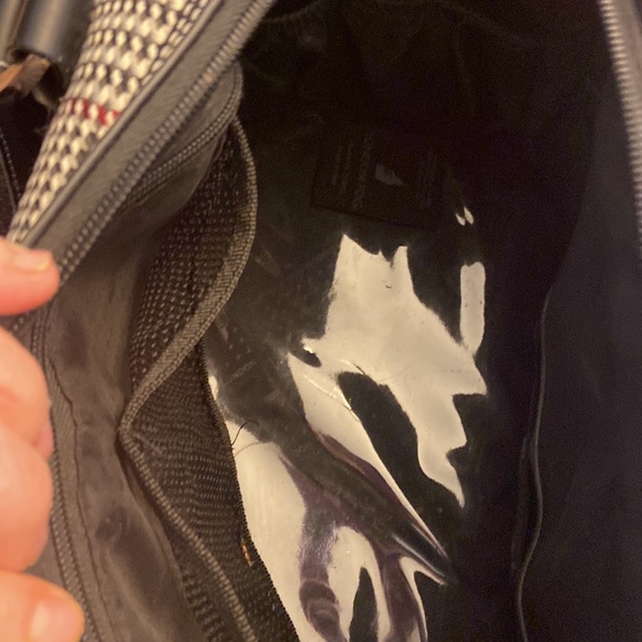 London fog Andover Bag - Picture 5 of 10